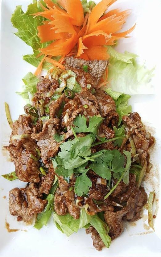 Nua Phad Karphaow - Boeuf au basilic thaï